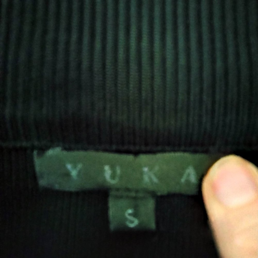 SOLD   Yuka Black knit zip front Cardigan Jacket - Picture 6 of 6